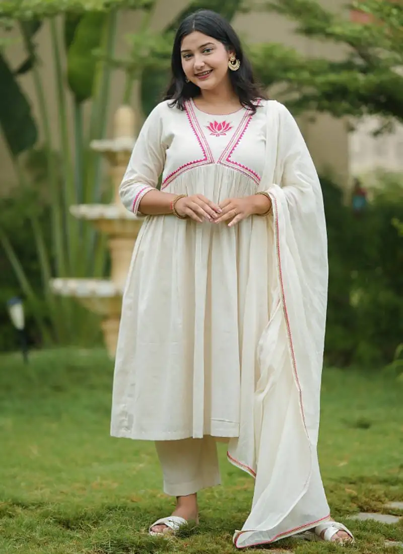 Off white lotus hand embroidered cotton kurta set