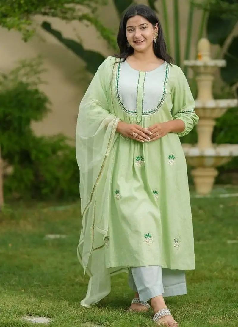 Green lotus hand embroidered cotton kurta set