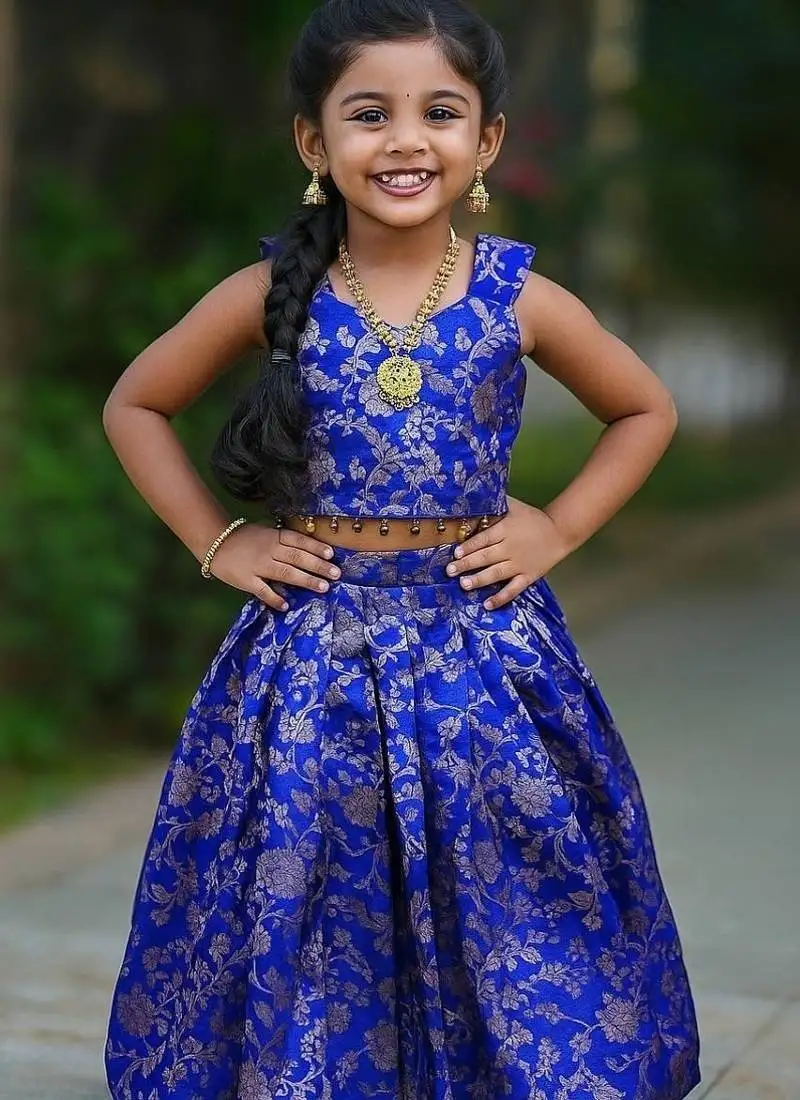 Royalblue banarasi silk zari weaving pavadai set