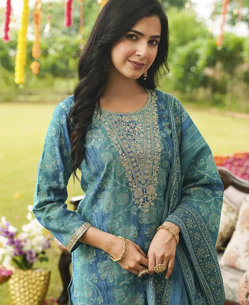 Women blue viscose rayon solid embroidered straight kurta trousers with dupatta