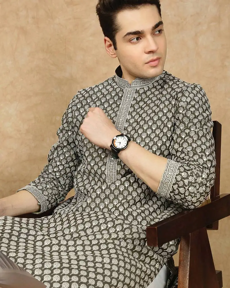 Multicolor cotton floral kurta for men
