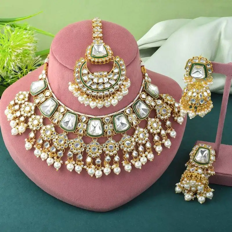 Luxurious white color kundan necklace set for classic bridal looks