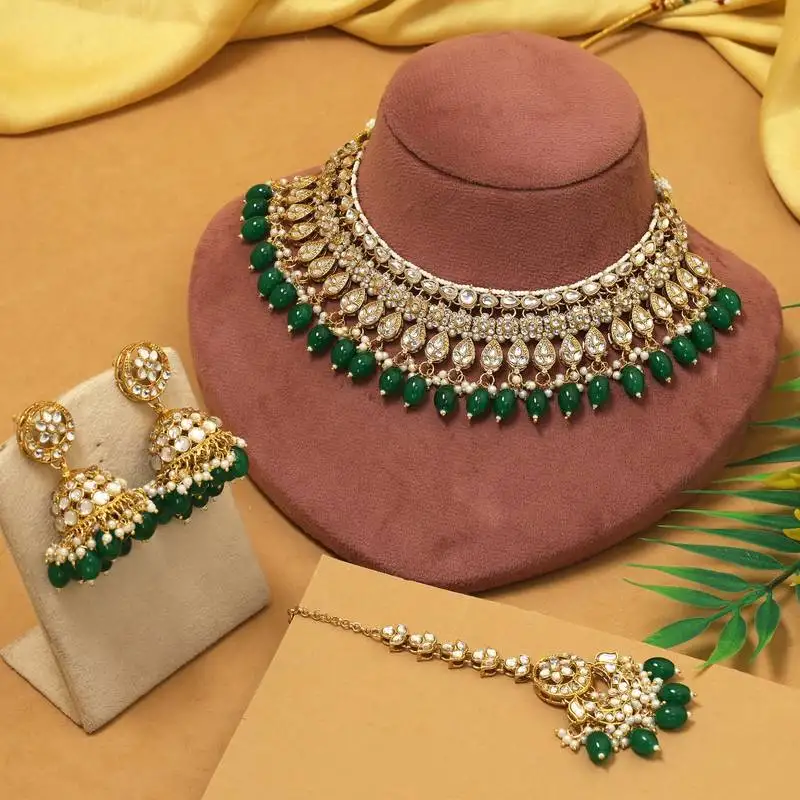 Green color kundan necklace set