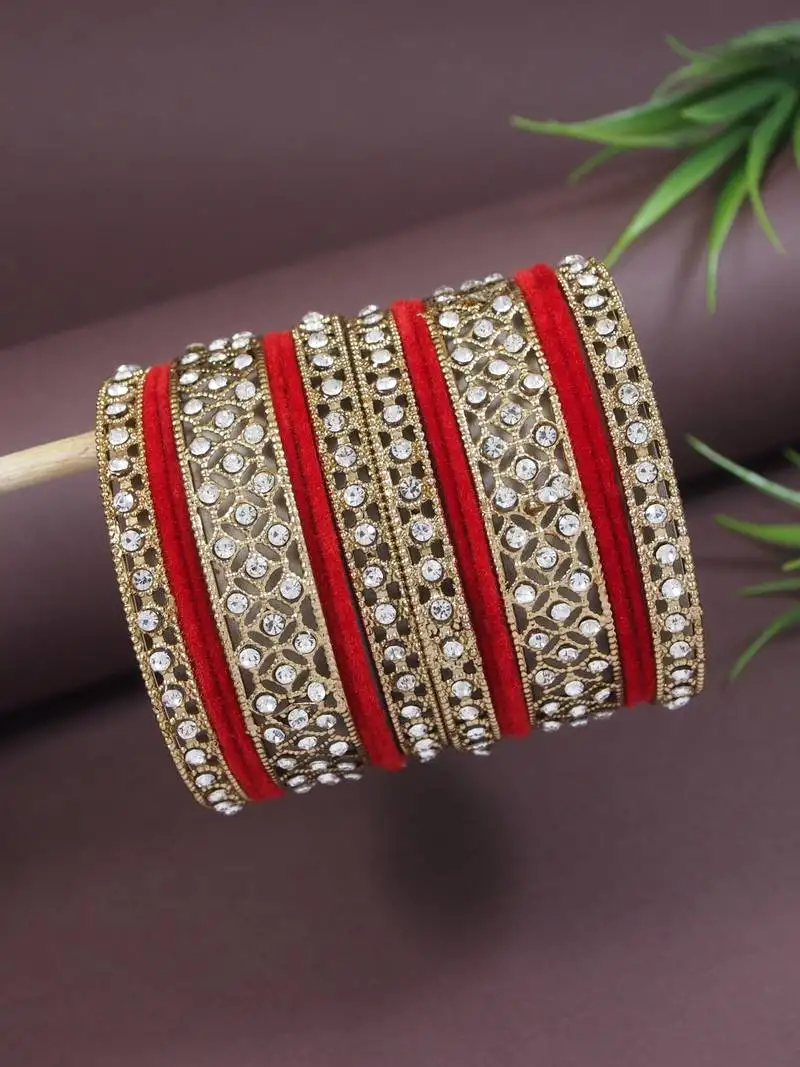 Gold plated traditional royal emerald velvet chuda bangle set kada for bridal::Women (red)