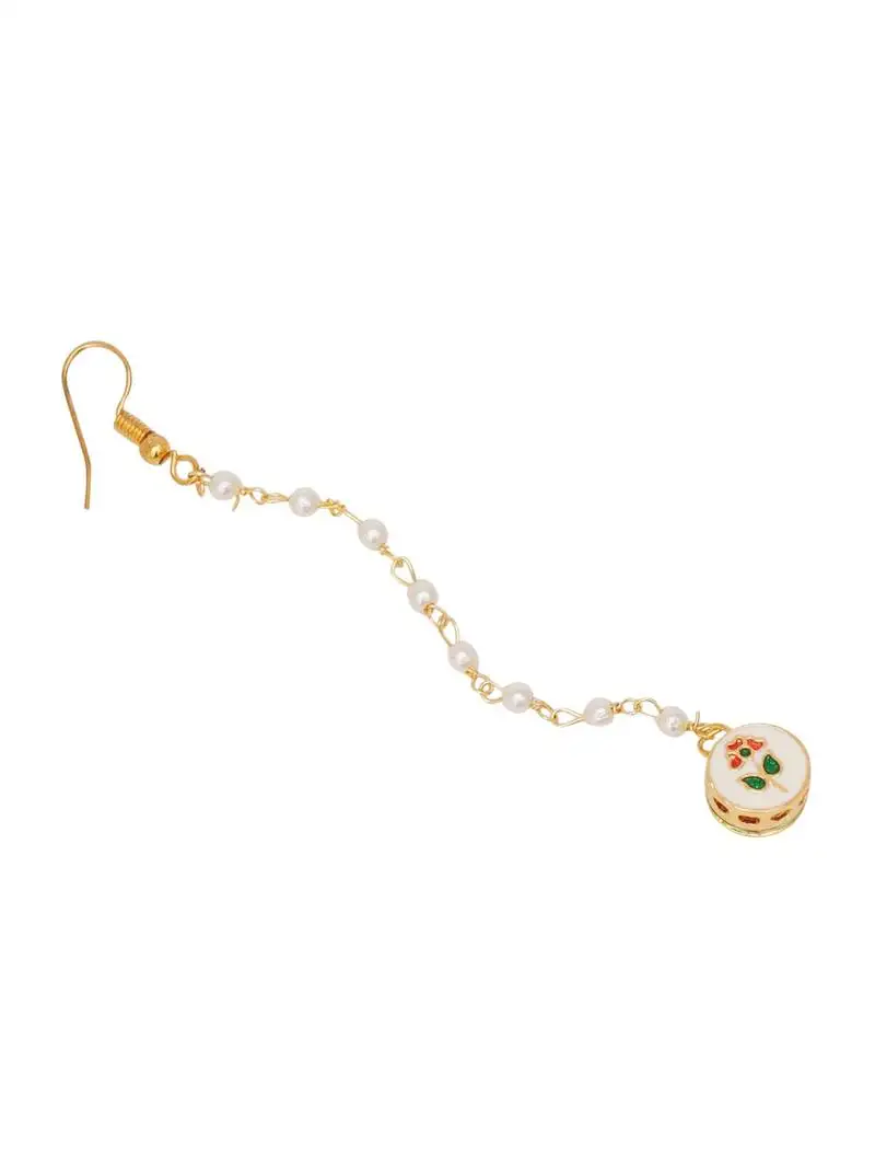 Girls gold-plated kundan maang tikka