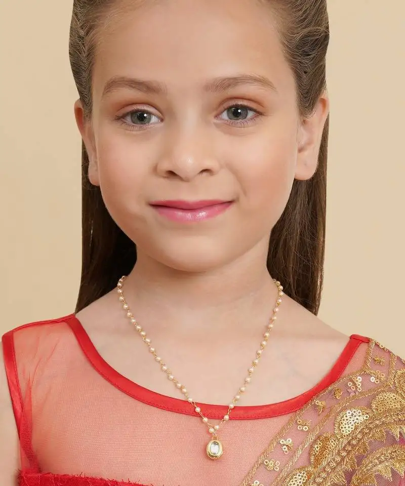 Girls gold-plated necklace