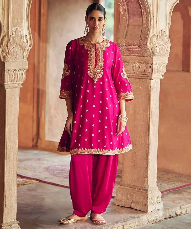 Pink embroidered chanderi silk kurta set with dupatta