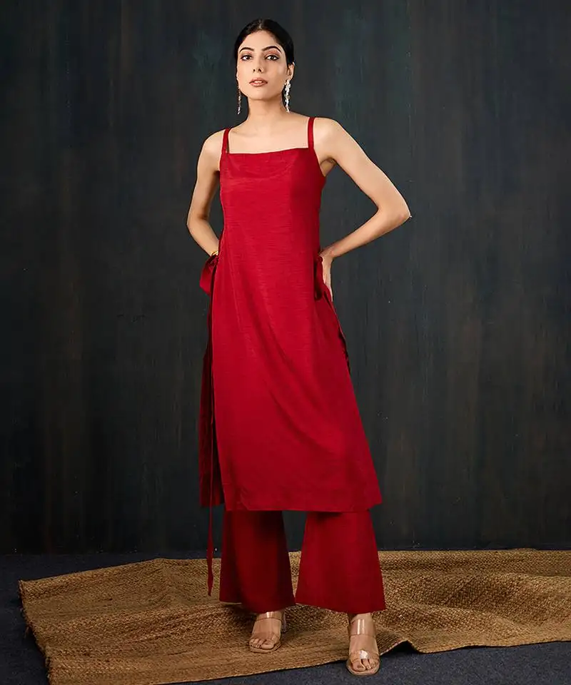 Red plain dola silk kurta set