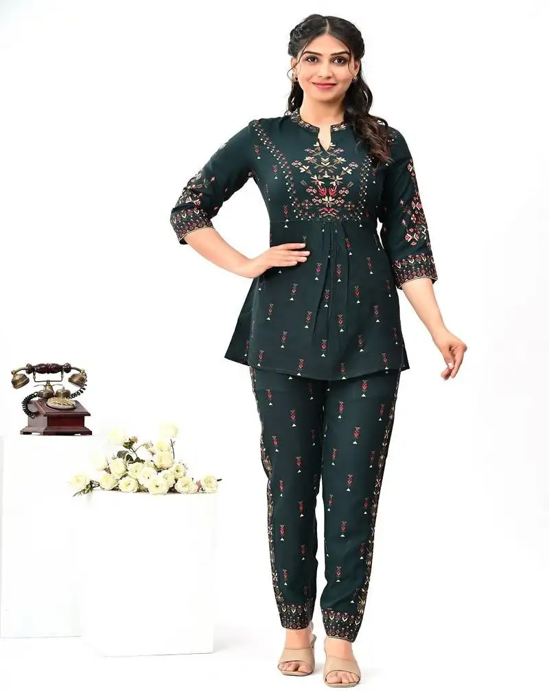 Green printed & handwork kurti pant set