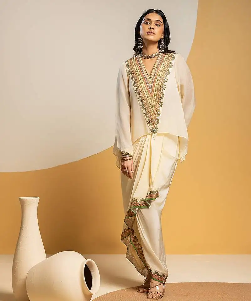 Off white embroidered chanderi co ord set