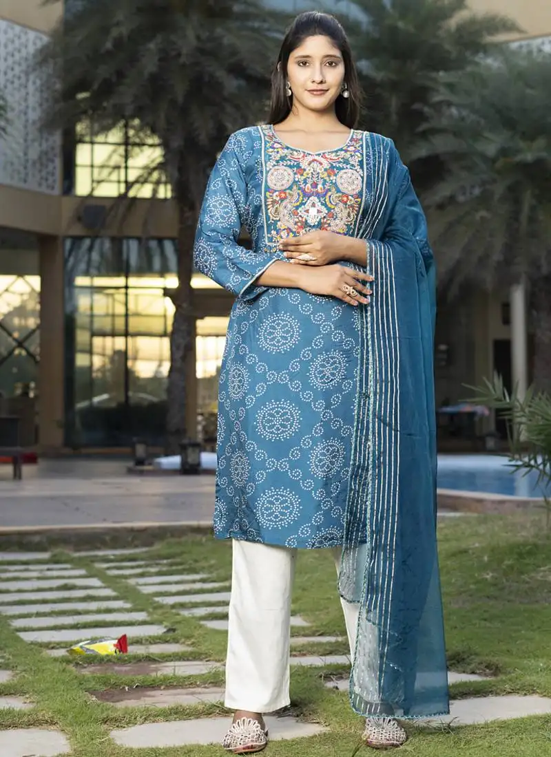 Blue viscose print dola with handwork kurta set