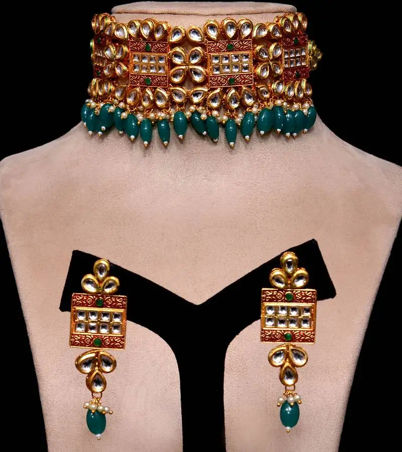 Kundan and stone embellished meenakari worked designer choker 317fnn170
