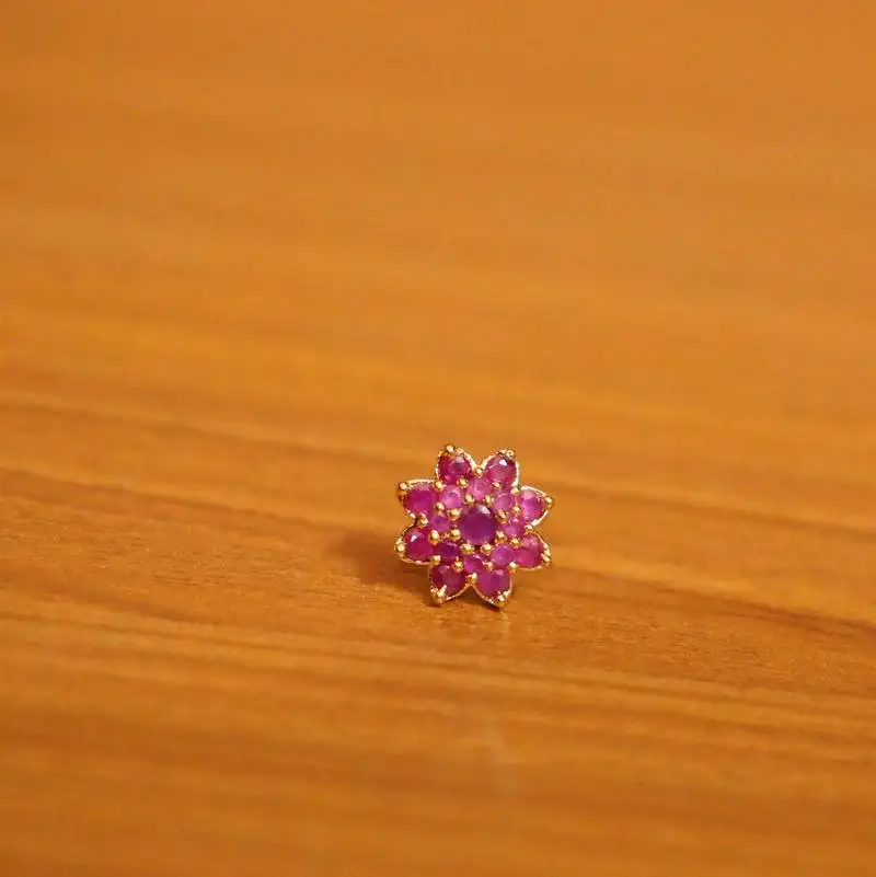 Red ruby nose-ring