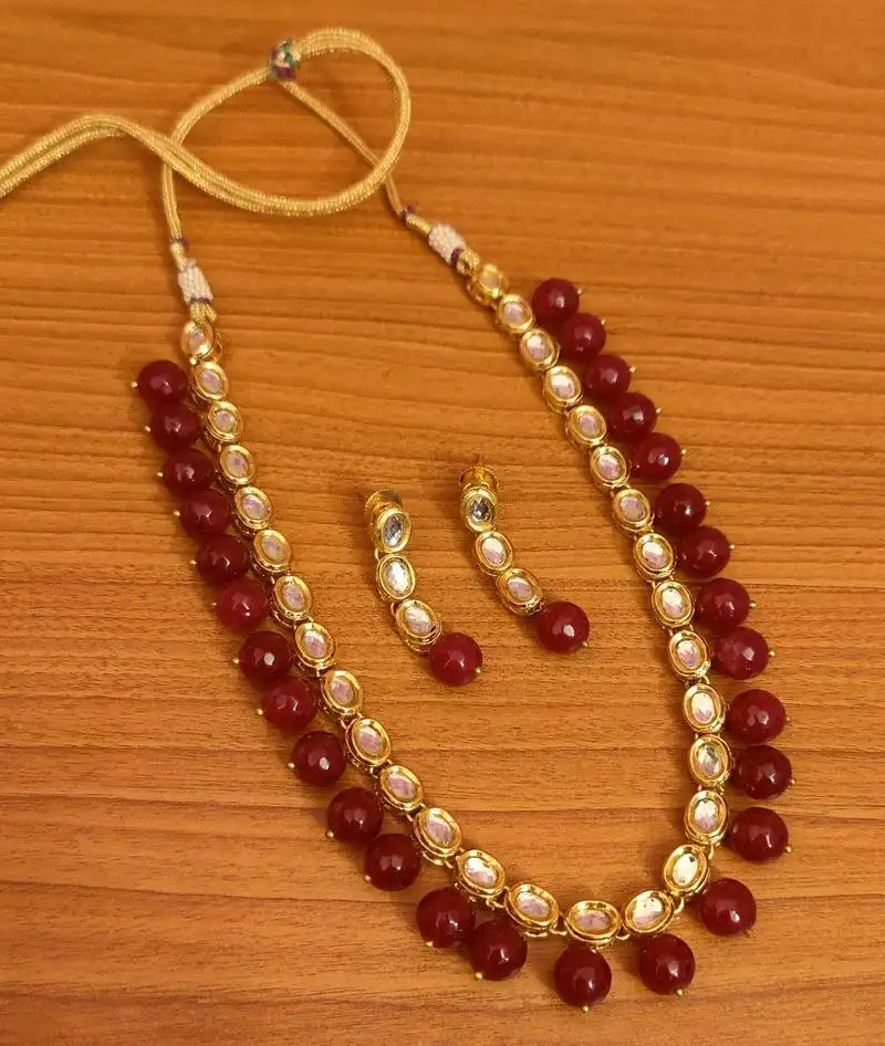 Red necklace-sets