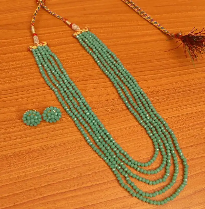 Green necklace-sets