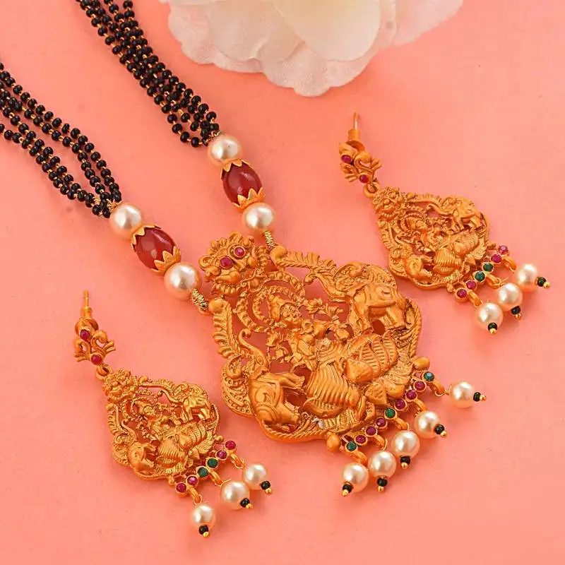 Golden south-indian-temple jewellery set