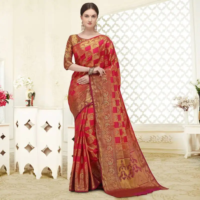 Pink printed silk blend saree saree with blouse