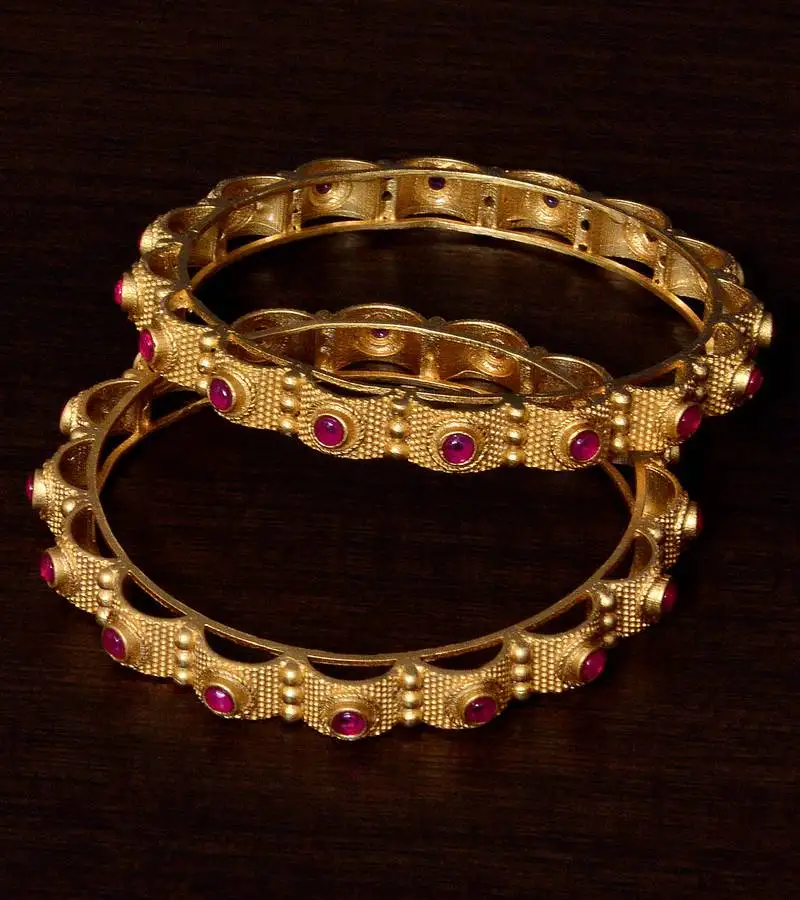 Copper made ruby embellished matte finished fine quality pair of designer bangles bd363