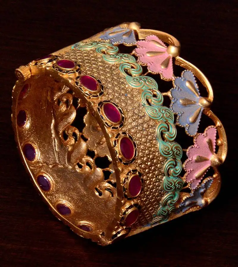 Copper made ruby embellished matte finished meenakari worked high-end designer bracelet bd365
