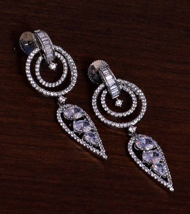 Black gold plated aaa cz embellished american diamond danglers 216ed281