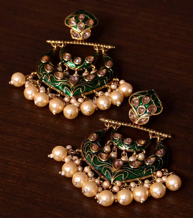 Kundan and pearls embellished designer earrings 217ed215