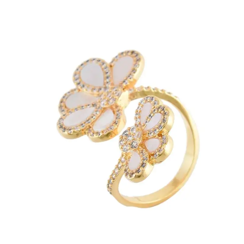 White golden mother pearl cute delicate cubic zirconia ring