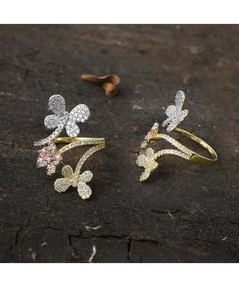 Cute three tone butterfly design classy ring