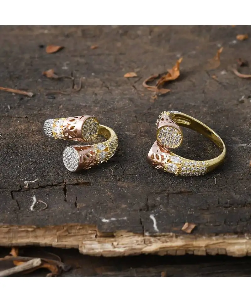 Three tone stylish vintage look designer adjustable ring