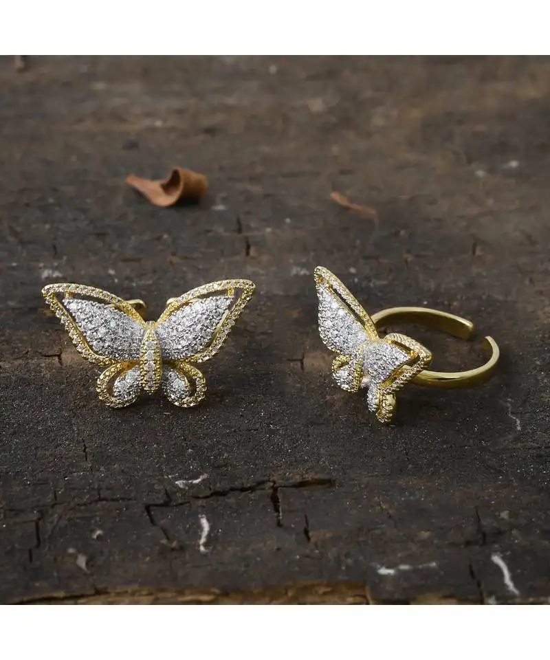 Cute littele butterfly finger ring