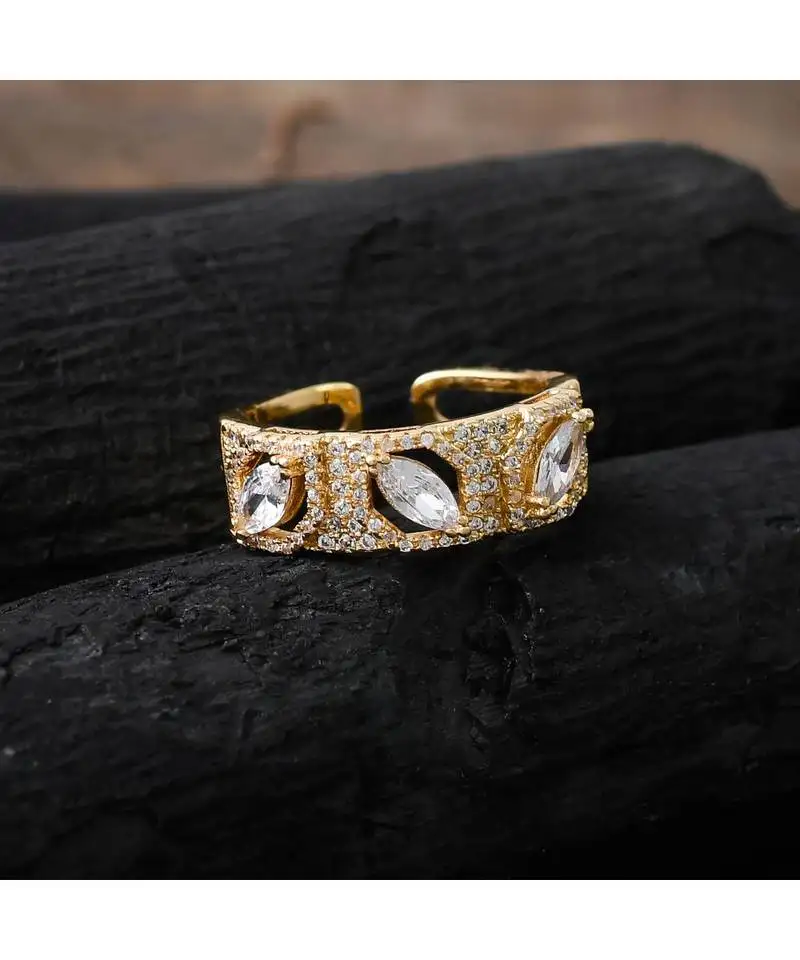 Golden elegant designer diamond ring