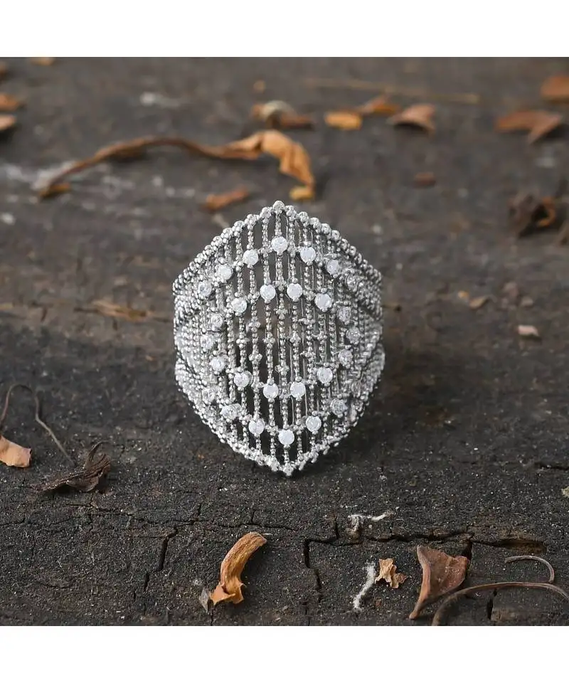 Silver elegant stylish smart look diamond ring