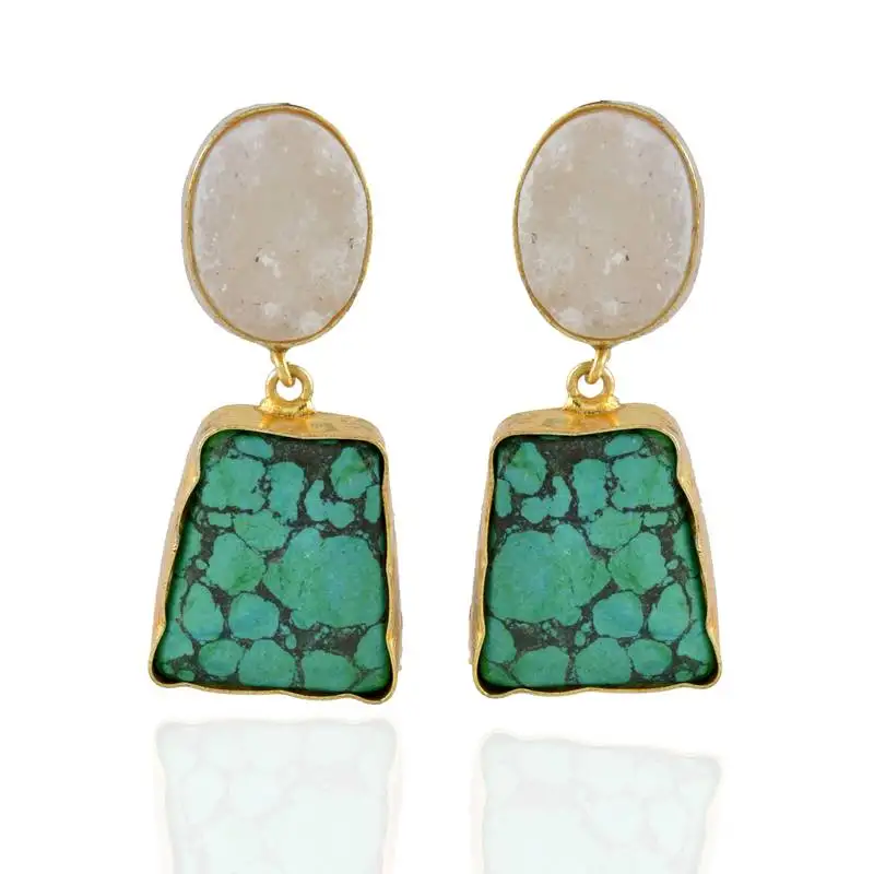 White green duzzy precious stone stylish fashionable earring