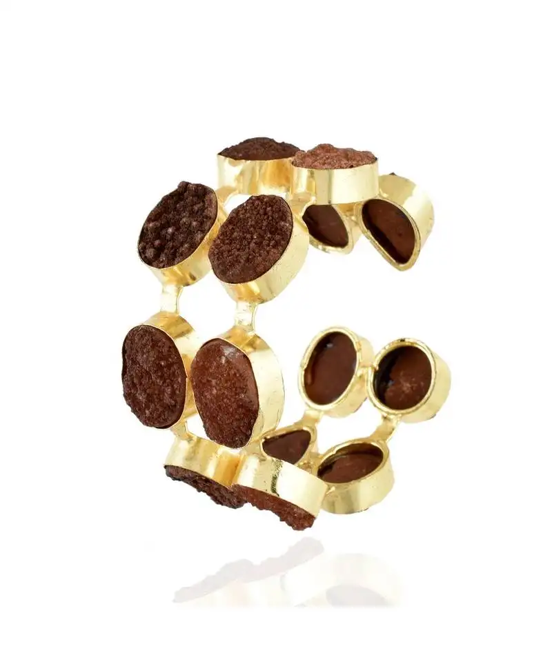 Brown duzzy stone stylish western look bracelet