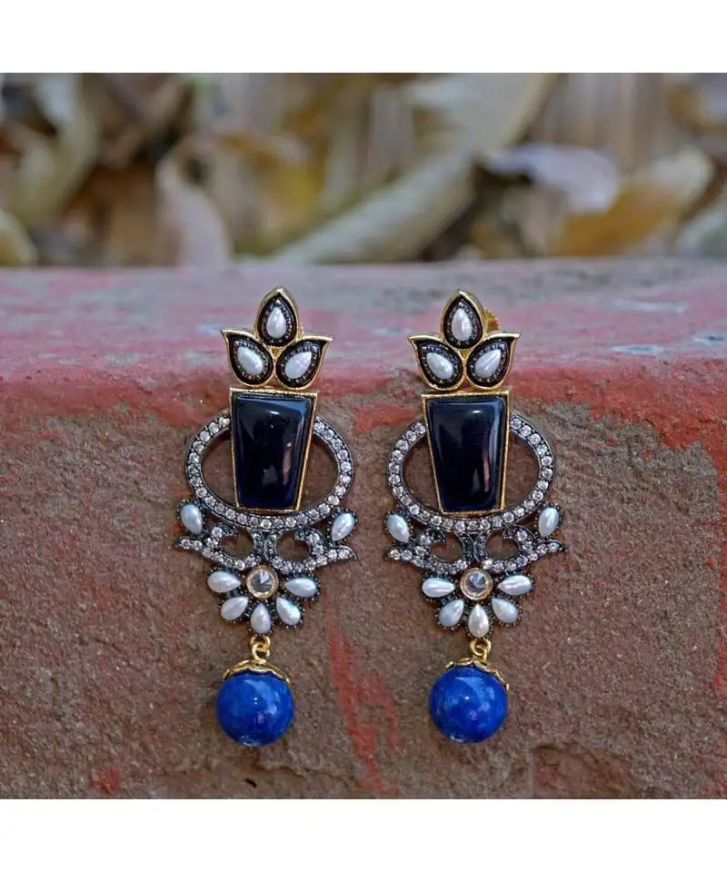 Blue stylish unique victorian earring